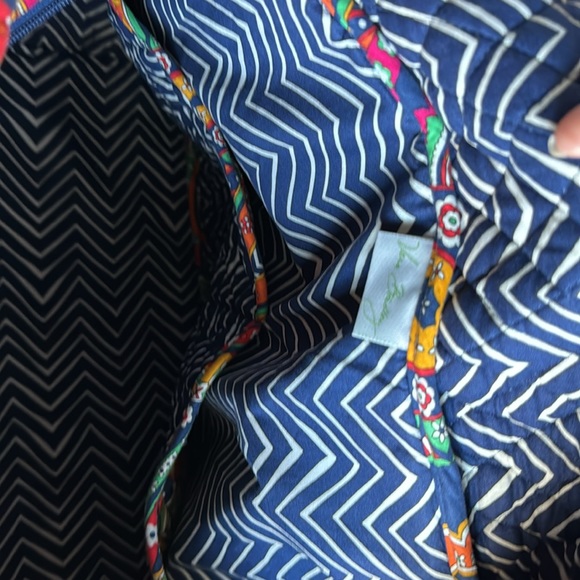 Vera Bradley Grand Tote. Retired pattern - Picture 8 of 8
